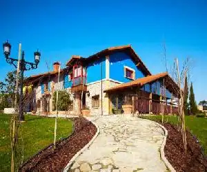 Casa Rural Azaga Adults Only - hotel en Ajo