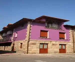 Posada El Arrabal - hotel en Arenas de Iguña