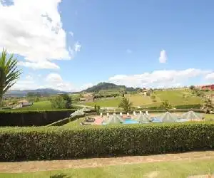 Posada el Iso - hotel en Queveda