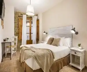 Posada de Uncastillo - hotel en Uncastillo