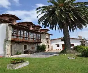 Posada la Torre - hotel en Serdio
