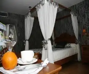Posada Los Gallos - hotel en Escalante