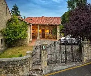 Posada Paz - hotel en Hinojedo