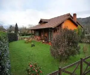 Alojamiento Bernabales - hotel en Pámanes