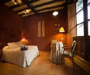 Posada Turismo Rural Artesa - hotel en Candelario