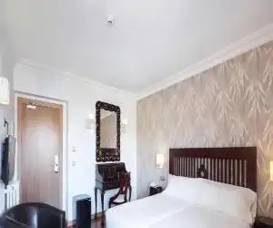 Hotel President