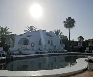 Rainbow Golf Bungalows, Gay Men-only Resort - hotel en Maspalomas