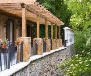 Refugio del Segura - hotel en Pontones