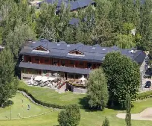 Hotel Xalet del Golf - hotel en Bolvir
