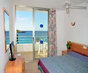 S'Arenal Apartments - hotel en Portinatx