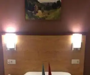 Hotel Santa Cristina - hotel en Pola de Lena