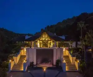 Shanti Som - hotel en Monda