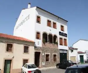Sierra De Monfrague - hotel en Torrejón el Rubio