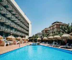 Sol Port Cambrils Hotel