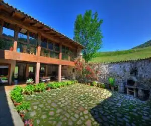 Turismo Rural Casa del Batlle - hotel en Sarroqueta