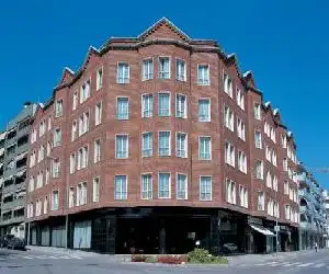 URH Ciutat de Mataró - hotel en Mataró