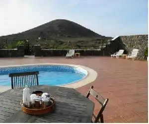 Villa Clara 2 - hotel en Masdache