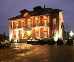 Villa De Llanes