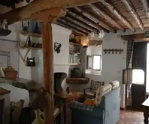 Villa del Municipal - hotel en Villaluenga del Rosario