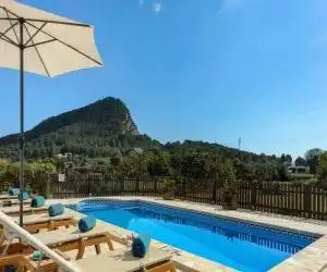 Villa Los Naranjos - hotel en Cala Llonga