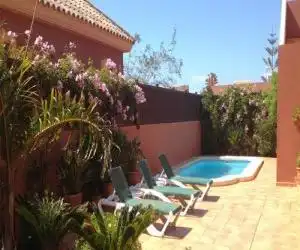 Villa Paraíso - hotel en Corralejo