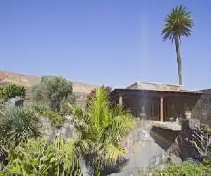 Villa Remedios - hotel en Cuevas del Becerro