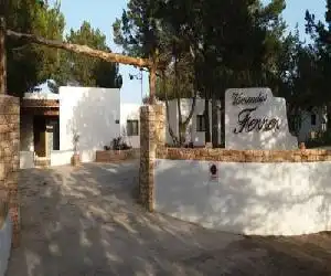 Viviendas Ferrer-Es Mal Pas - hotel en San Francisco Javier
