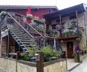 Viviendas Rurales Las Fontanias - hotel en Cóbreces