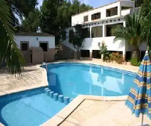 Viviendas Turísticas Vacacionales Allida - hotel en Playa Migjorn