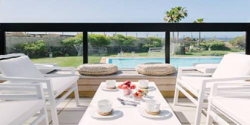 11 Holiday Homes
