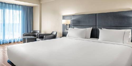 AC Hotel by Marriott General Álava