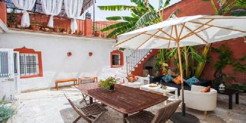 Apartamentos El Patio Andaluz
