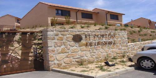 Apartamentos El Portón de la Sierra