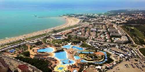 Apartamentos Estival Park