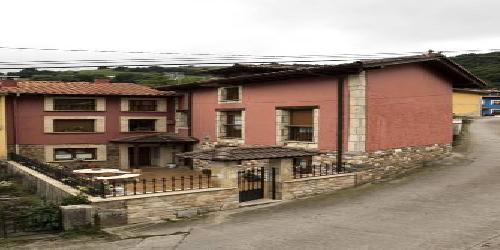 Apartamentos la Regoria