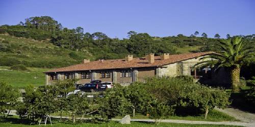 Apartamentos la Roblera