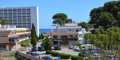 Apartamentos Massanet
