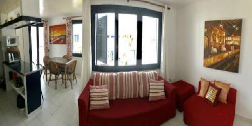 Apartamentos Playa Los Barqueros