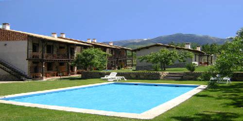 Apartamentos Rurales El Canchal de la Gallina con Piscina Finlandesa 30º hasta 15 de octubre y Jacuzzi todo el año