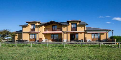 Apartamentos Rurales Los Pontigos
