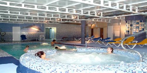 Apartamentos Victoria Beach & Spa