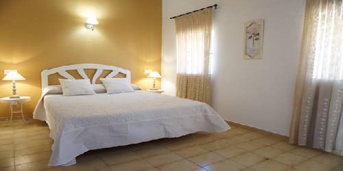 Astbury Apartments Es Calo Village