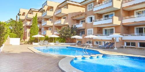 Universal Apartments Laguna Garden