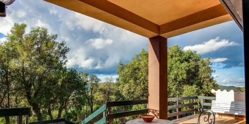 Modern Holiday Home in Romanya de la Selva with Pool