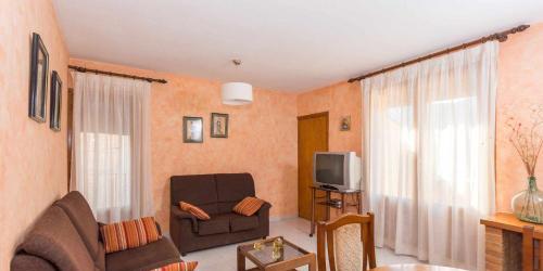 Casa Lola en Beceite rodeados de montañas y ríos