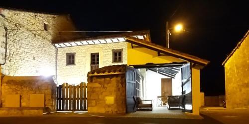 Casa Rural Asturias la Tienda de Villanueva