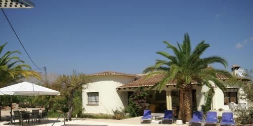 Magnifcent Holiday Home in Parcent with Swimming Pool