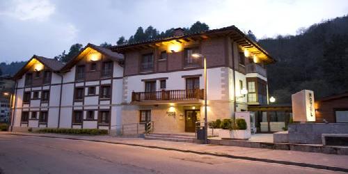 Adeko Hotel