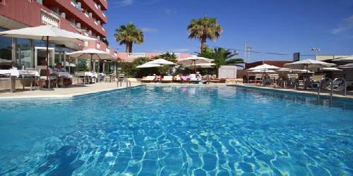 Fergus Paraiso Beach- Adults Only