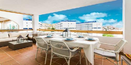 Apartamento con vistas al mar